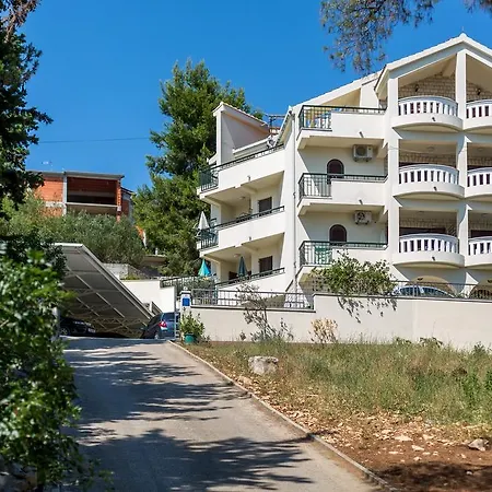 Apartmán Fani - In