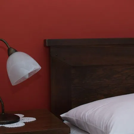 Fani - In トロギール