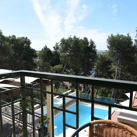 Fani - In * トロギール